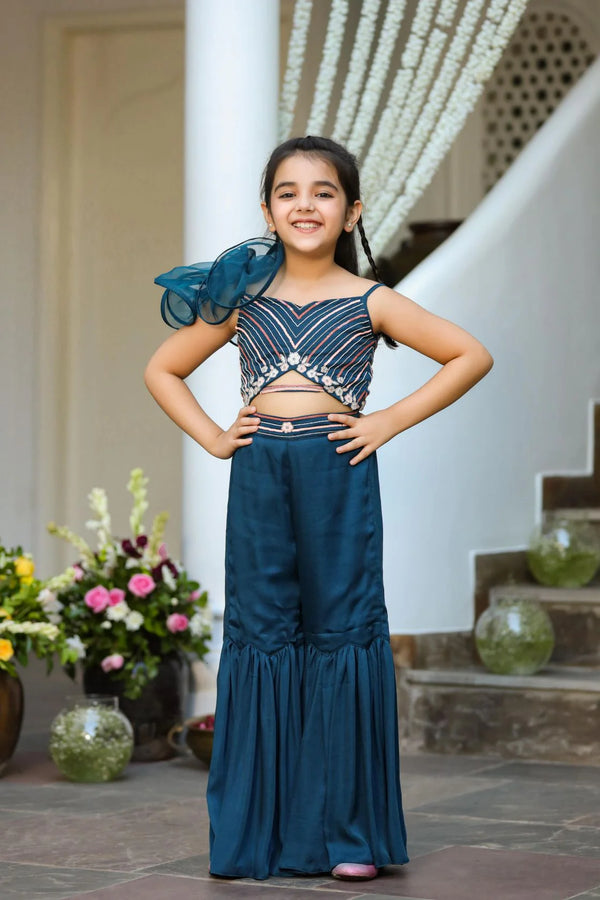 Teens Western Wear – Stylish & Modern Outfits